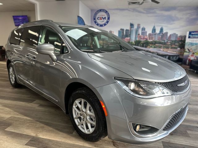 2020 Chrysler Pacifica Touring-L