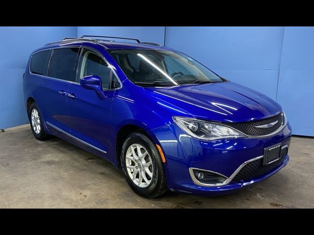 2020 Chrysler Pacifica Touring-L