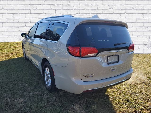 2020 Chrysler Pacifica Touring-L