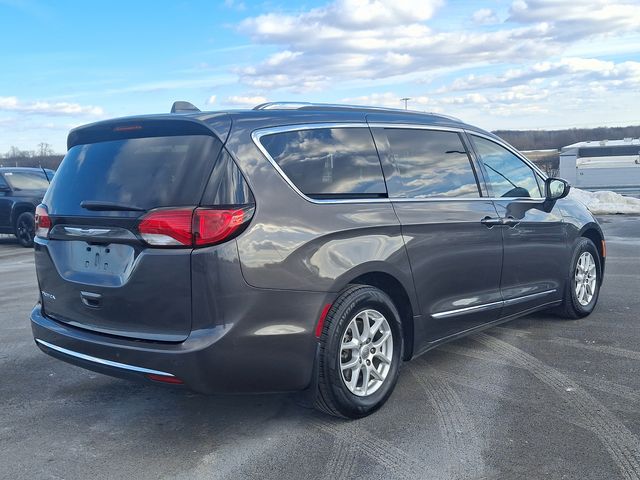 2020 Chrysler Pacifica Touring-L