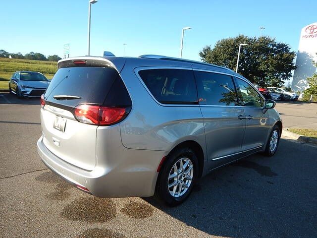 2020 Chrysler Pacifica Touring-L