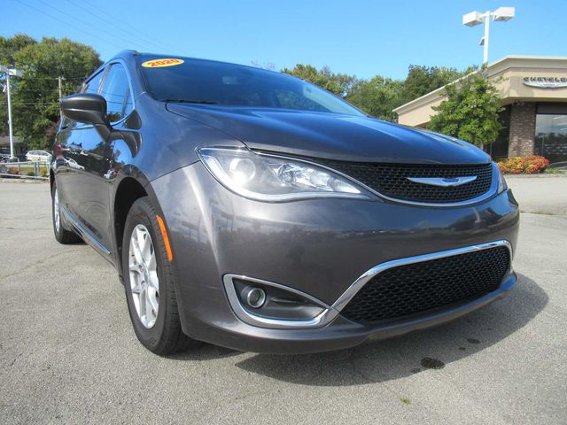 2020 Chrysler Pacifica Touring-L