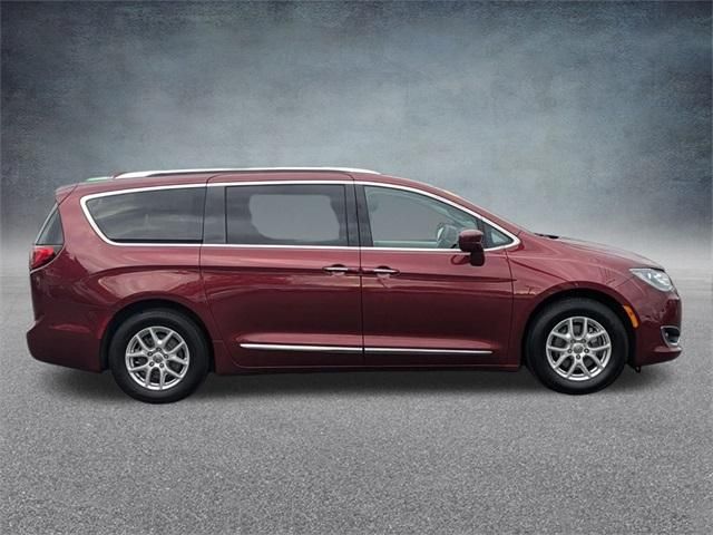 2020 Chrysler Pacifica Touring-L