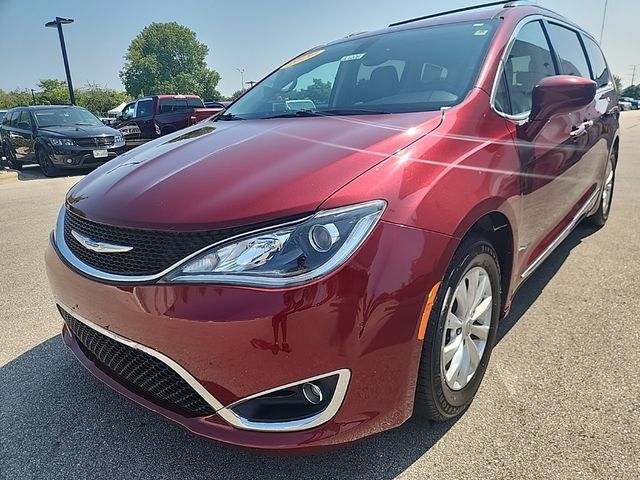 2020 Chrysler Pacifica Touring-L