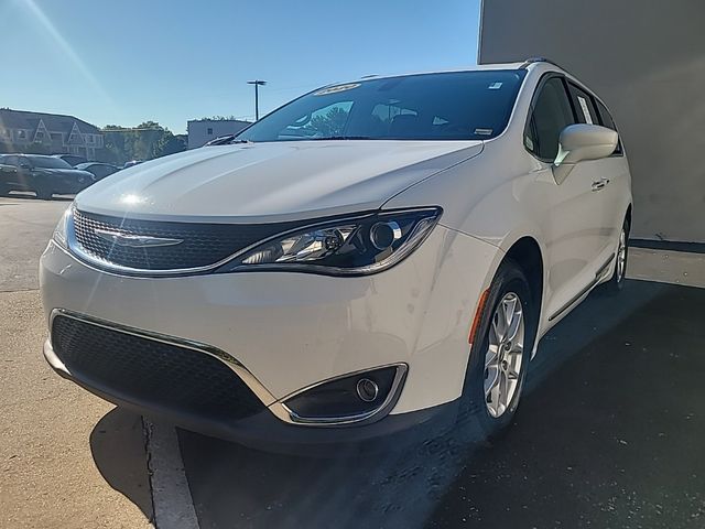 2020 Chrysler Pacifica Touring-L