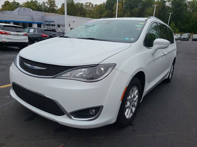 2020 Chrysler Pacifica Touring-L