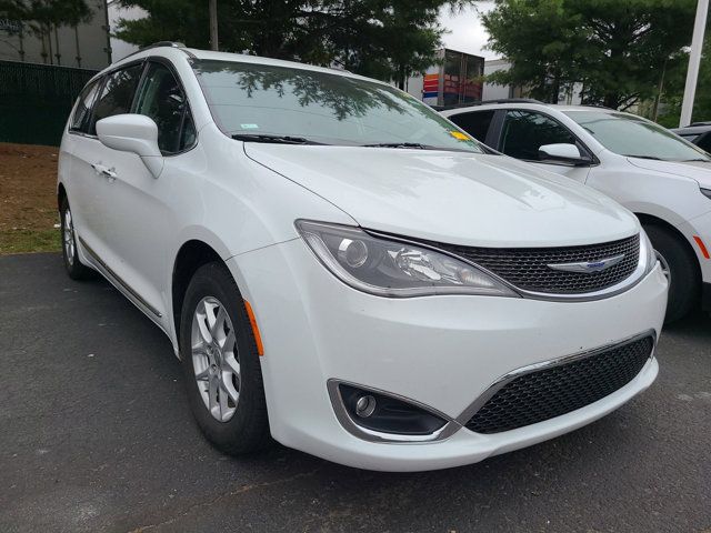 2020 Chrysler Pacifica Touring-L