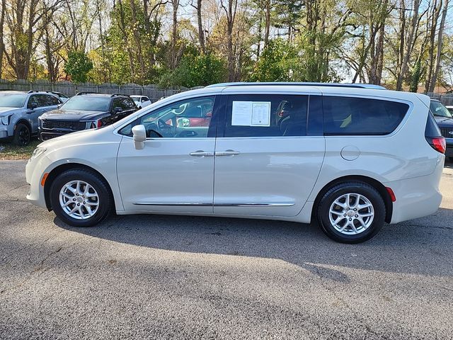 2020 Chrysler Pacifica Touring-L