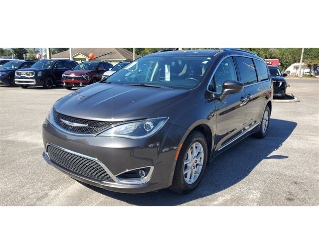 2020 Chrysler Pacifica Touring-L