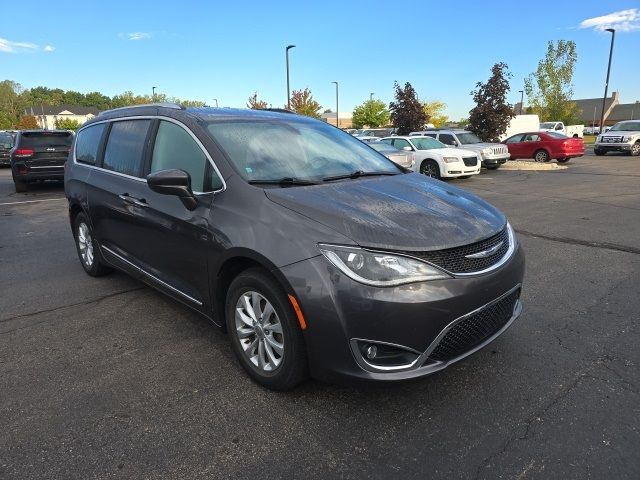 2020 Chrysler Pacifica Touring-L