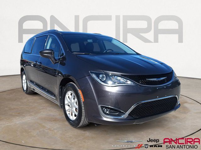 2020 Chrysler Pacifica Touring-L