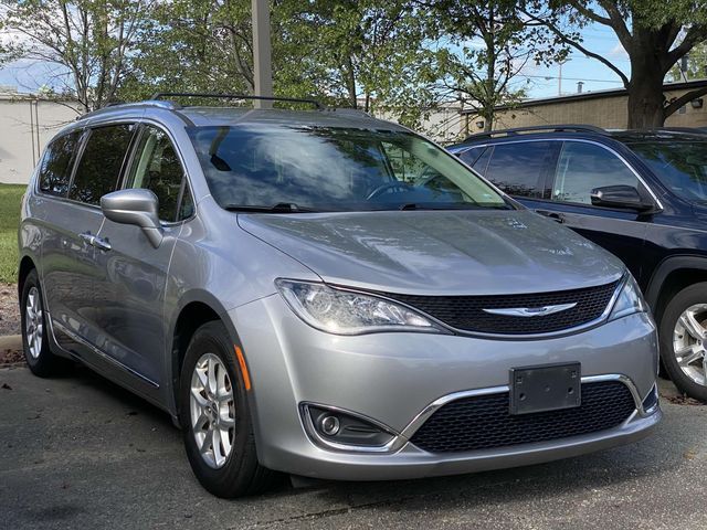 2020 Chrysler Pacifica Touring-L