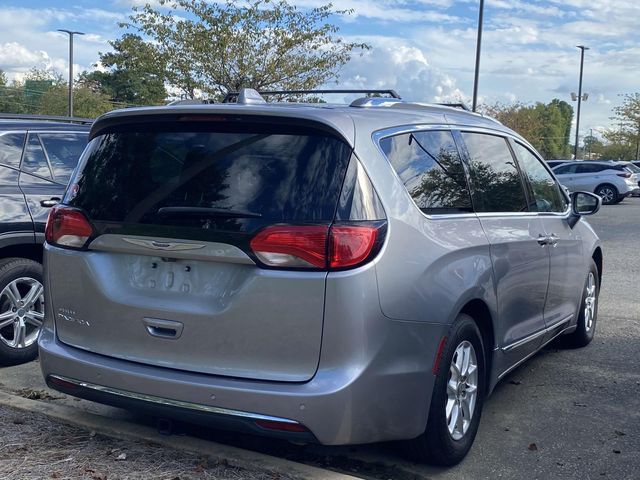 2020 Chrysler Pacifica Touring-L