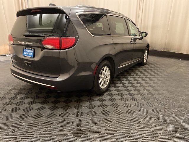 2020 Chrysler Pacifica Touring-L