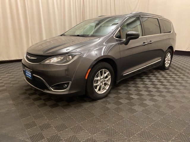 2020 Chrysler Pacifica Touring-L