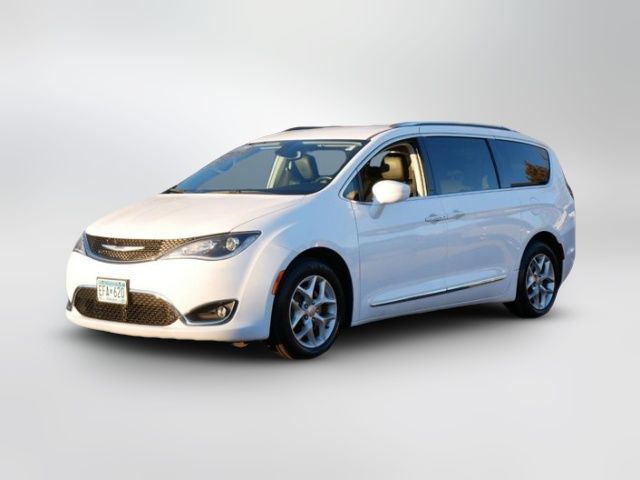 2020 Chrysler Pacifica Touring-L