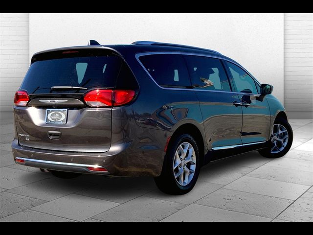 2020 Chrysler Pacifica Touring-L 35th Anniversary