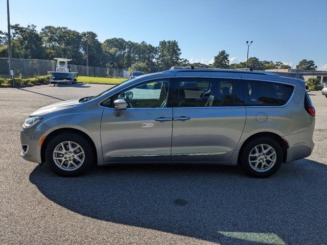 2020 Chrysler Pacifica Touring-L