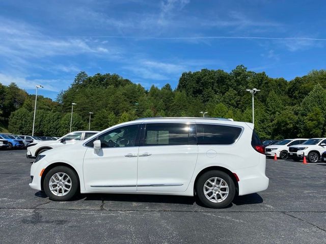 2020 Chrysler Pacifica Touring-L