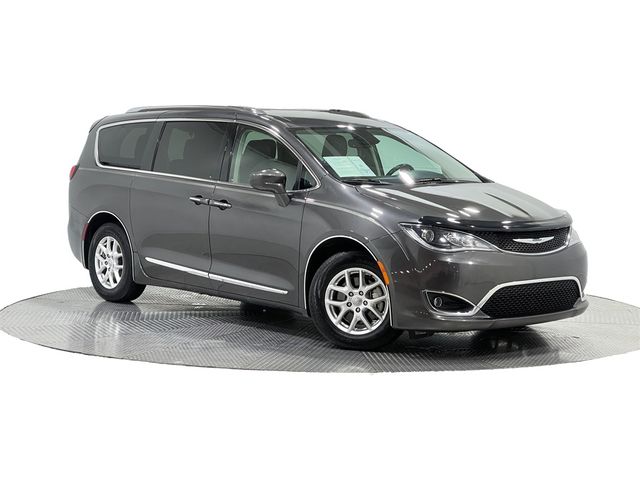 2020 Chrysler Pacifica Touring-L