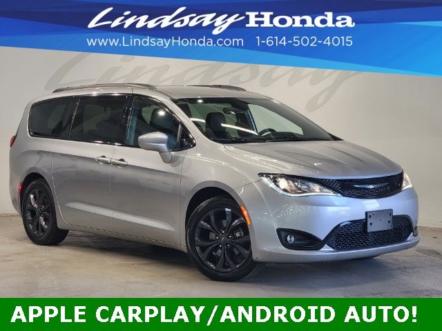 2020 Chrysler Pacifica Touring-L