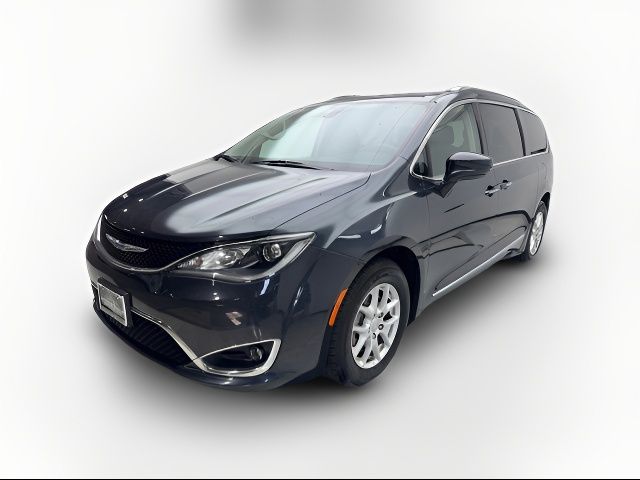 2020 Chrysler Pacifica Touring-L