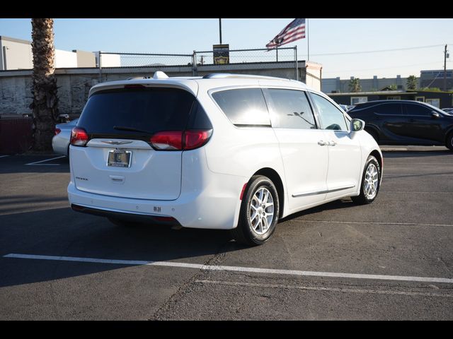 2020 Chrysler Pacifica Touring-L