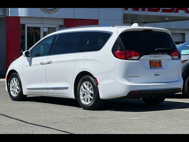 2020 Chrysler Pacifica Touring-L