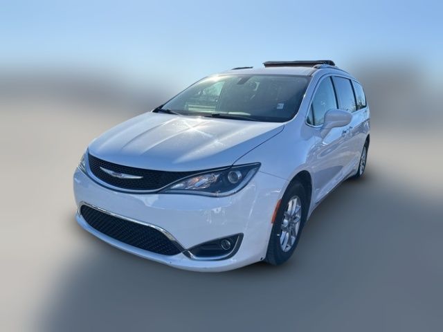 2020 Chrysler Pacifica Touring-L