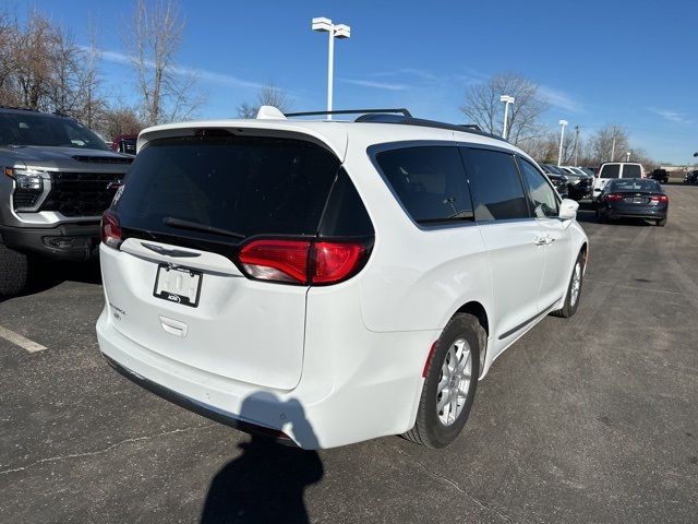 2020 Chrysler Pacifica Touring-L