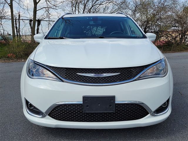 2020 Chrysler Pacifica Touring-L