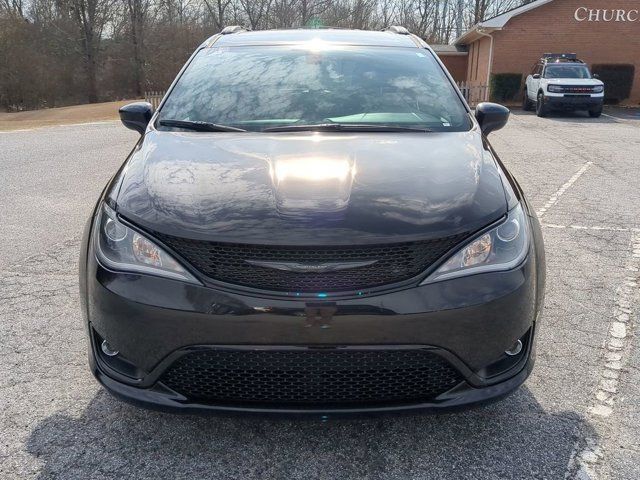 2020 Chrysler Pacifica Touring-L