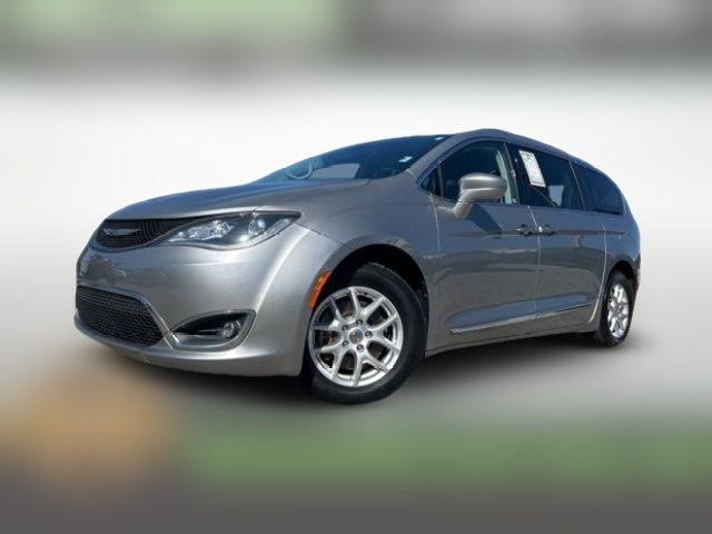 2020 Chrysler Pacifica Touring-L