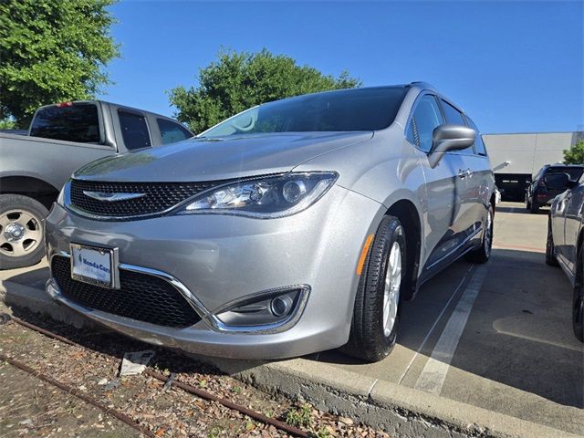 2020 Chrysler Pacifica Touring-L