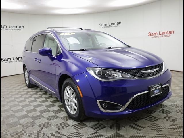 2020 Chrysler Pacifica Touring-L