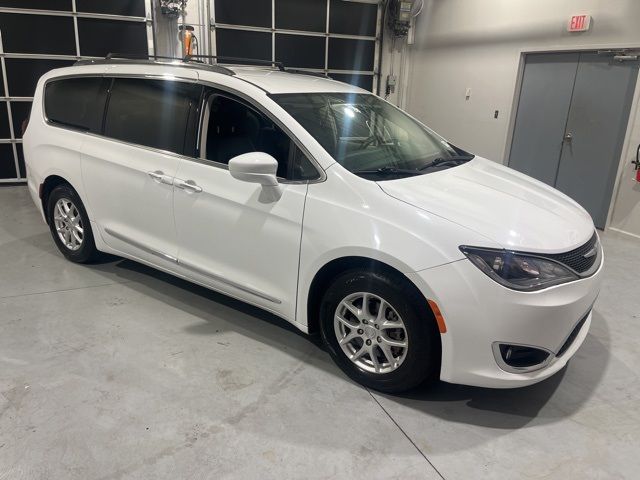 2020 Chrysler Pacifica Touring-L