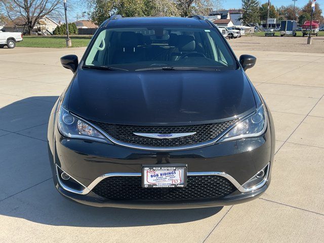 2020 Chrysler Pacifica Touring-L