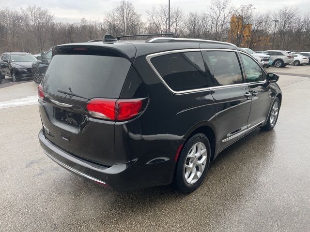 2020 Chrysler Pacifica Touring-L 35th Anniversary