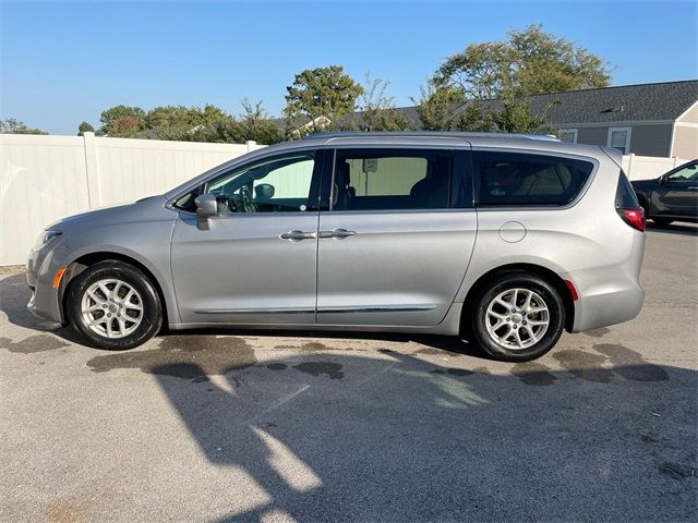 2020 Chrysler Pacifica Touring-L