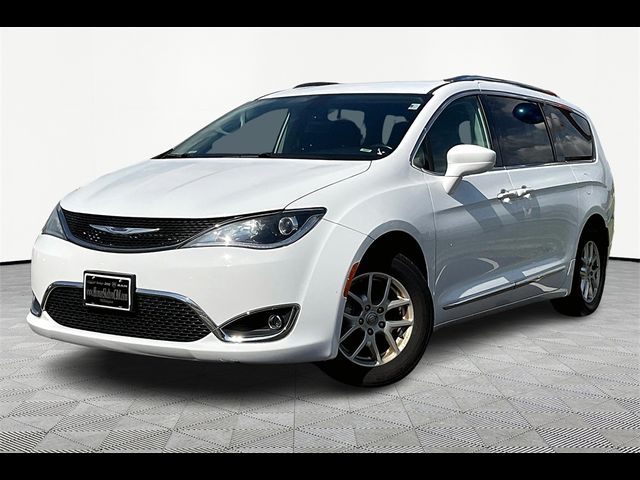 Used 2020 Chrysler Pacifica For Sale in Memphis, TN | Auto Navigator