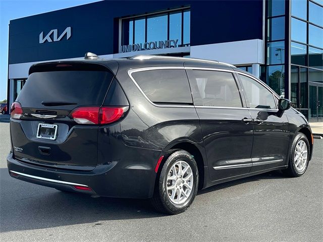 2020 Chrysler Pacifica Touring-L