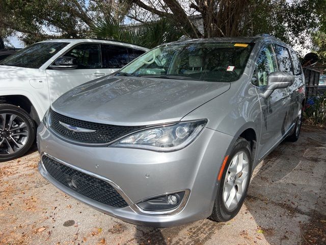 2020 Chrysler Pacifica Touring-L