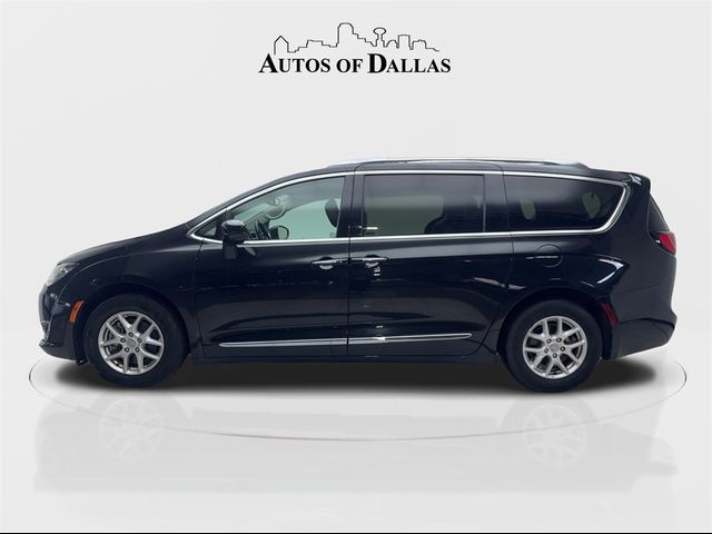 2020 Chrysler Pacifica Touring-L