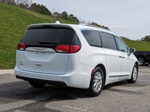 2020 Chrysler Pacifica Touring-L