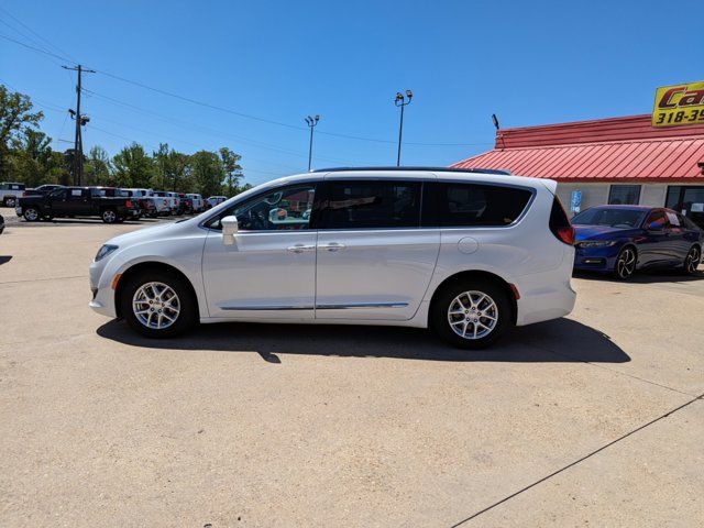 2020 Chrysler Pacifica Touring-L