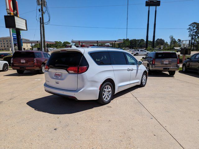 2020 Chrysler Pacifica Touring-L