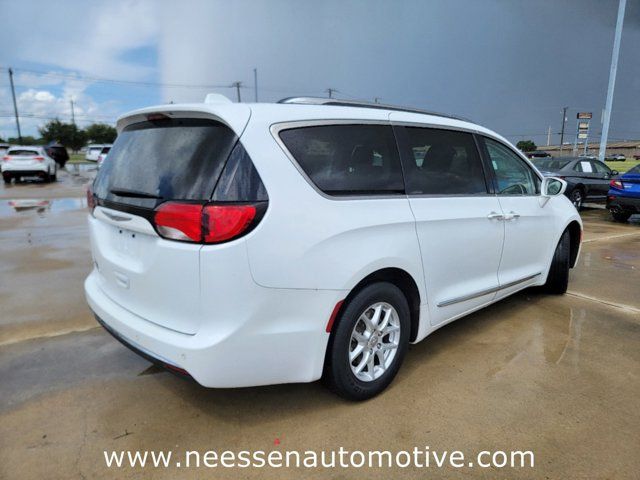 2020 Chrysler Pacifica Touring-L