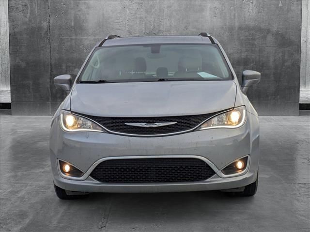 2020 Chrysler Pacifica Touring-L