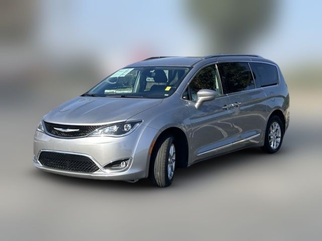 2020 Chrysler Pacifica Touring-L