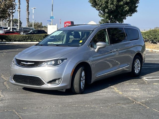 2020 Chrysler Pacifica Touring-L